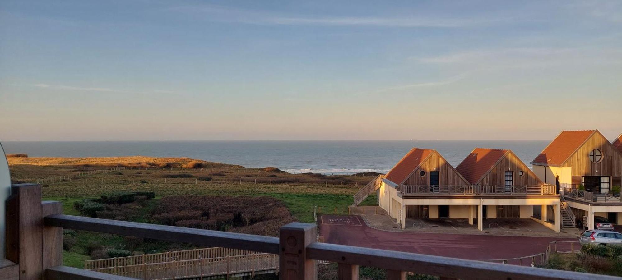 Le 246 - Duplex Face A La Mer Pour 4 Personnes, Wifi, Tv Full Sat, Parking Wimereux Εξωτερικό φωτογραφία
